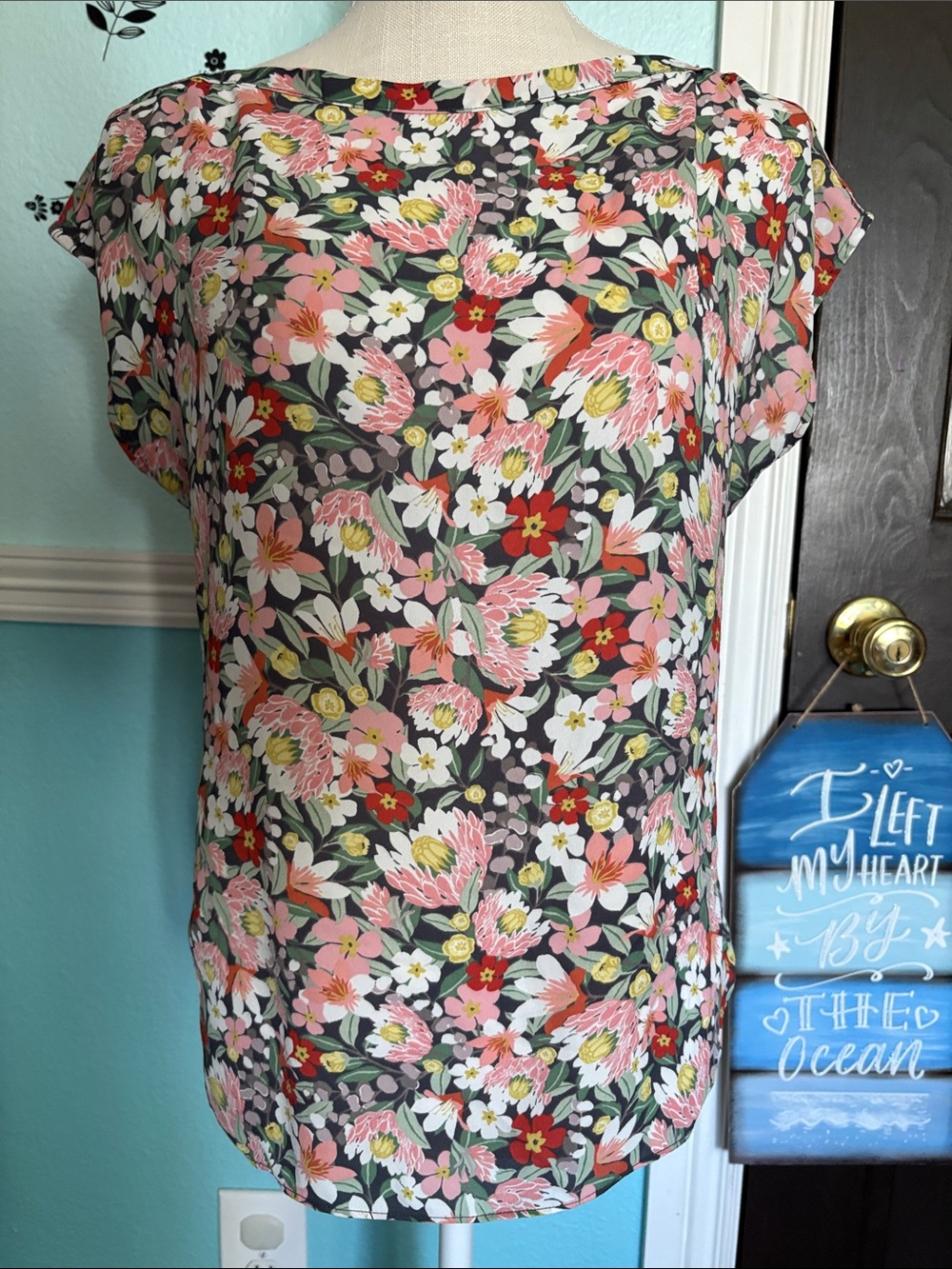 LOFT Floral Print Short Sleeve Blouse in Pink, Green & White